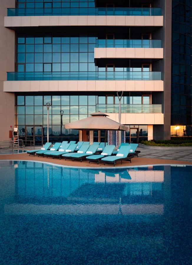 Millennium Place Barsha Heights Hotel Дубай Екстериор снимка